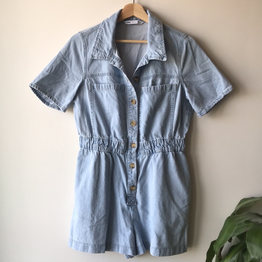 Rare Zara Light Wash Denim Jumpsuit L - Picture 4 of 13